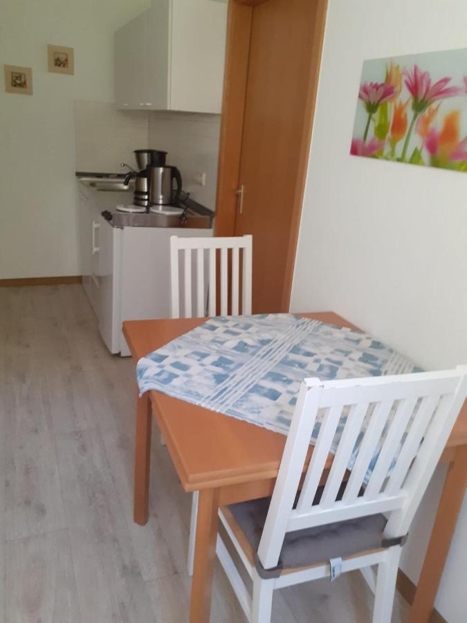 Ensch Gaestehaus Brockmueller מראה חיצוני תמונה